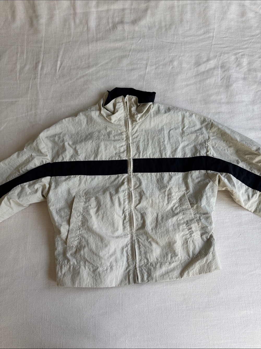 LIONESS W’s Essential Windbreaker in Beige